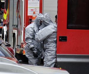 Dziwny incydent w szkole na Mokotowie. Rozgrzana do 400 st. C substancja i pilna ewakuacja szkoły