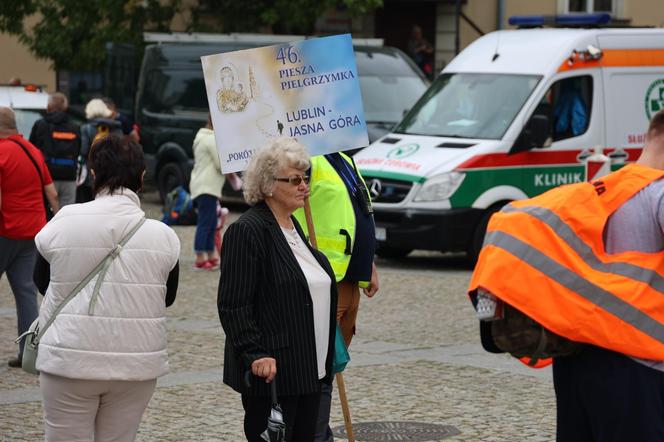 Lubelska Piesza Pielgrzymka na Jasną Górę 2024. Pątnikom deszcz niestraszny!