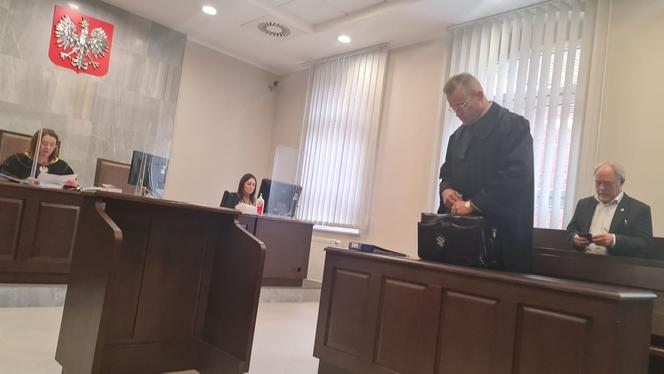 Prokuratorskie zarzuty dla burmistrza Dobrego Miasta. Miał podrobić podpisy