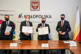 Małopolska podpisała umowę z PolRegio. Państwowy przewoźnik dostanie 0,5 mld. zł!