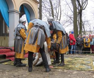 Misterium Męki Pańskiej na kalwaryjskim wzgórzu w Piekarach Śląskich