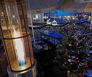 Jedyny jarmark świąteczny na moście w Polsce dalej zachwyca. A jakie są ceny atrakcji i przysmaków?