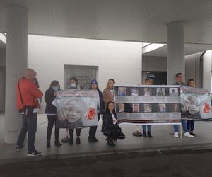 Protest rodziców w ICZMP w Łodzi