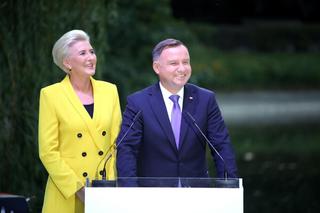 Agata Duda w wiosennych pastelach