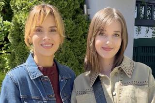 M jak miłość. Ania (Alina Szczegielniak), Kama (Michalina Sosna) na planie