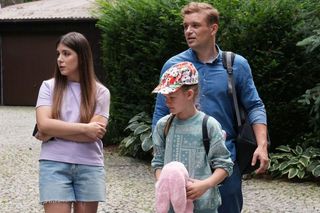 	Barwy szczęścia odc. 3100. Agata (Natalia Zambrzycka), Hubert (Marek Molak), Marysia (Nina Szumowska)