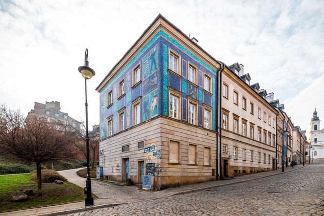 Mozaika na Mostowej 9a w Warszawie