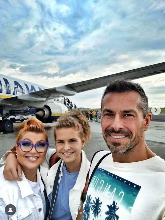 Katarzyna Skrzynecka na wakacjach, ale to córka zgarnia lajki. Te zdjęcia trzeba zobaczyć!