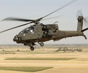  Apache AH-64E