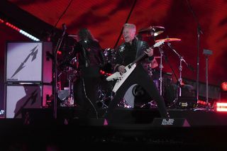 James Hetfield to najlepszy współczesny gitarzysta rytmiczny? Tak stwierdził znany muzyk