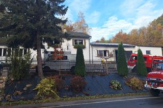 Pożar w Słonej: Płonął budynek rozlewni wód. Nie żyje 1 osoba