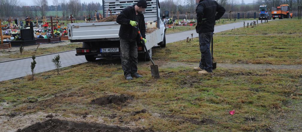 Koszalin. Przygotowania do uroczystości pogrzebowych 