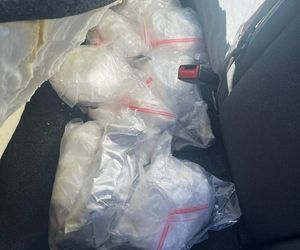 16 kilogramów narkotyków u mieszkańców powiatu rawickiego. Zatrzymani w drodze z Holandii