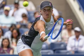 Iga Świątek ograła Annę Kalinską po zwariowanym meczu! Polka w 4. rundzie US Open!