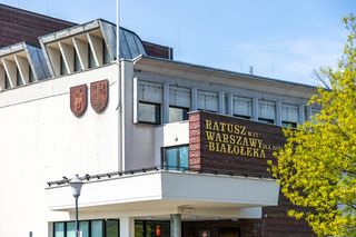 Ratusz dzielnicy Białołęka w Warszawie