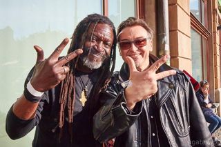 Legendarny gitarzysta Boba Marleya i polskie ikony muzyki dołączają do line-upu Gitarowego Rekordu Świata we Wrocławiu!