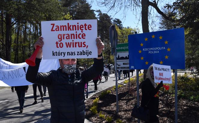 Protesty na granicy w Świnoujściu - 8 maja 2020