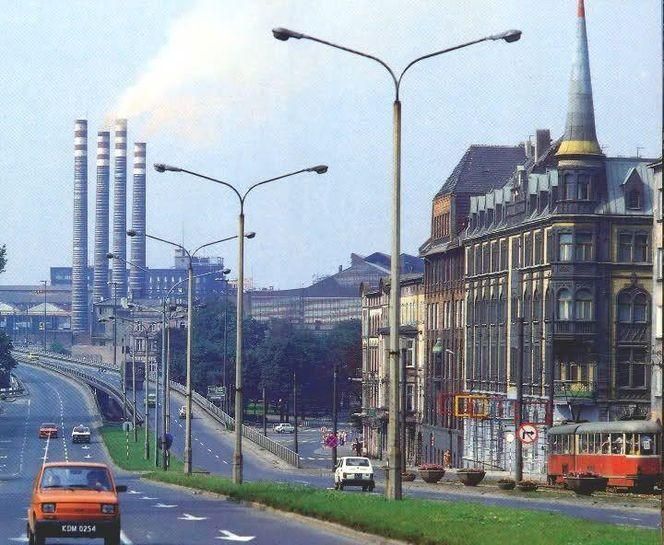 Kiedyś usprawniła ruch, dziś stwarza realne zagrożenie. Historia budowy estakady w Chorzowie