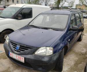 Dacia Logan (3200 zł)