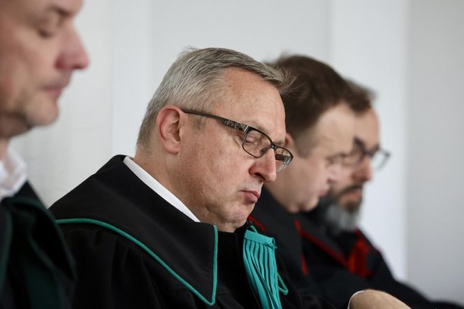 Publiczna rozprawa Kucharski - Lewandowski