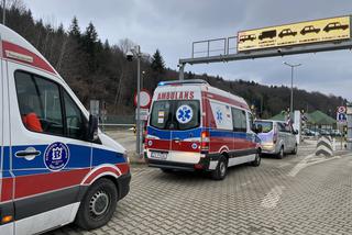 Ambulans od szczecińskiego pogotowia dotarł na Ukrainę [ZDJĘCIA]
