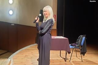 Sędzia Anna Maria Wesołowska spotkała się z myszkowską młodzieżą
