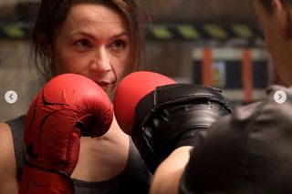 M jak miłość na planie. Martyna (Magdalena Turczeniewicz), Jakub (Krzysztof Kwiatkowski) 