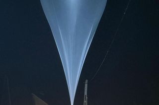 Balonowy gang rozbity w Kuźnicy! Tak przemytnicy przerzucali papierosy przez granicę [ZDJĘCIA]