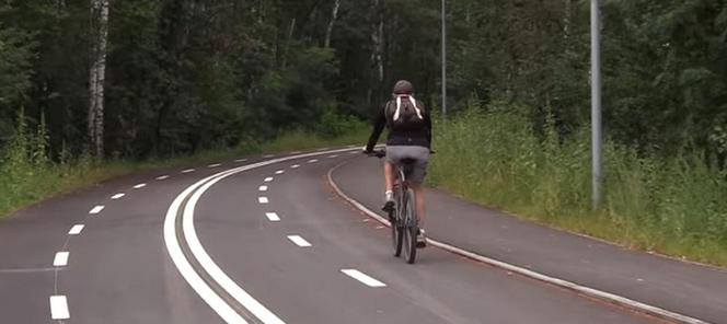 Rowerem na autostradzie, to nie żart! W Polsce powstaje autostrada dla jednośladów
