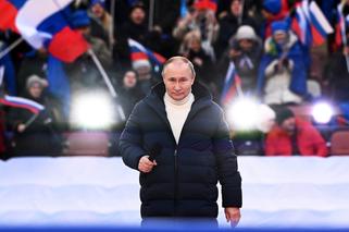 Krawiec Putina ubierał Bonda. Rosyjski dyktator wydaje MILIONY na ciuchy, jego żołnierze przymierają głodem 