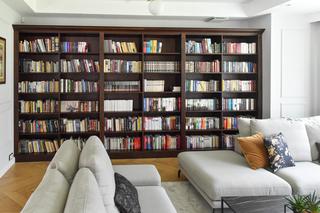 Tak mieszka Sławomir Mentzen