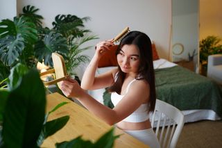 Pielęgnacja włosów według Azjatek. Dzięki tym trikom będą gęste i lśniące 