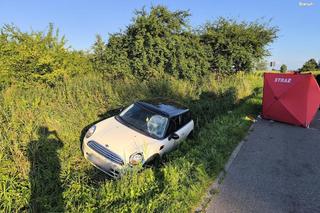 Tragedia w Bieruniu. Kierowca wjechał w cyklistę na przejeździe rowerowym. Mężczyzna nie żyje