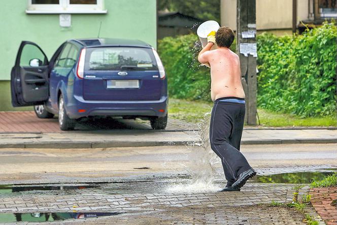 Burza podtopiła  Wawer