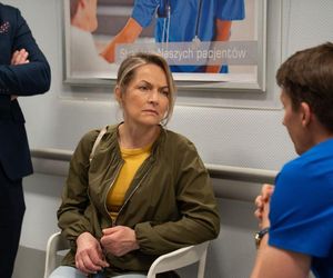 Barwy szczęścia, odcinek 3247: Justin (Jasper Sołtysiewicz), Zamilska (Anna Bonna) - matka Oli