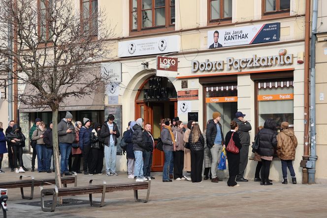 Kolejki po pączki w tłusty czwartek w Lublinie