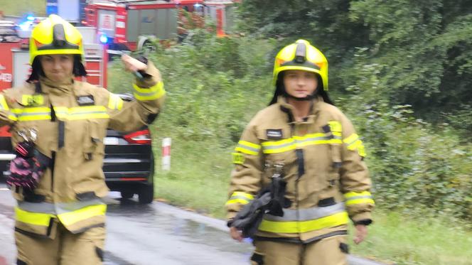 Wypadek w pobliżu Konotopu  - autobus z tirem 