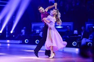 Afera w Tańcu z gwiazdami. Maja Bohosiewicz usunęła nagranie i wydała oświadczenie. Sypiemy głowę popiołem