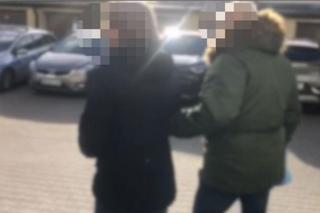 Kwiaciarka z Mokotowa handlowała narkotykami! Trzymała je pomiędzy kwiatami