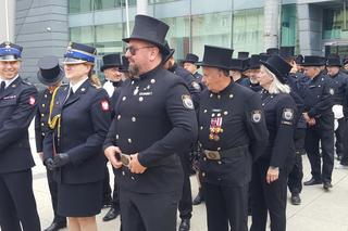 Tyle szczęścia na raz tylko w Bydgoszczy. Przez miasto maszerowało 150 kominiarzy, w tym trzech z Włoch