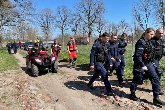 Poszukiwania zaginionego dziecka w Świeszynie