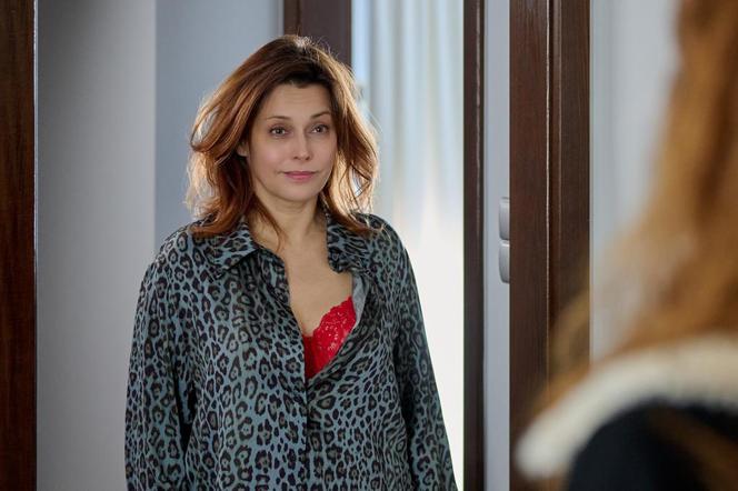 Na Wspólnej, odcinek 3804: Weronika (Renata Dancewicz), Olga (Aleksandra Godlewska)