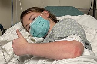 18-latka przeżyła uderzenie piorunem. Trampki uratowały jej życie. Miałam dużo szczęścia