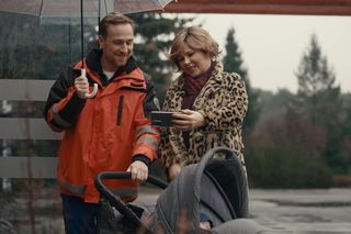 Na dobre i na złe odc. 952. Lucyna (Anna Samusionek), Michał (Mateusz Janicki), Czaruś (Kajetan Szkopek)