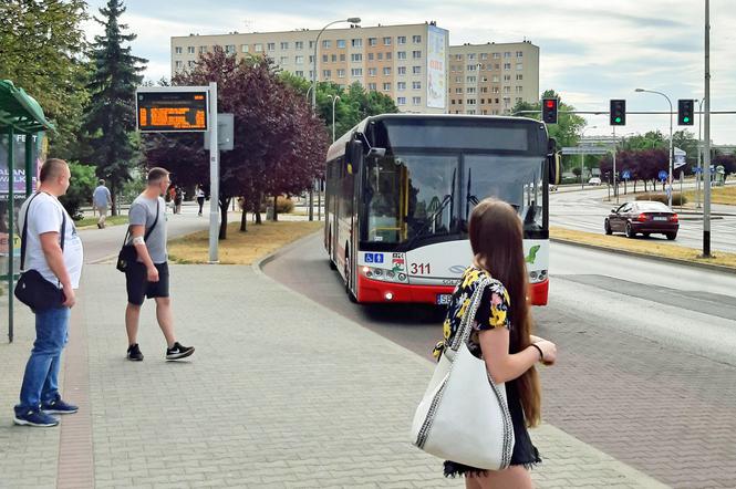 Śląskie: Nie masz maseczki? Nie wsiądziesz do autobusu. Wielkie zmiany od 1 sierpnia!