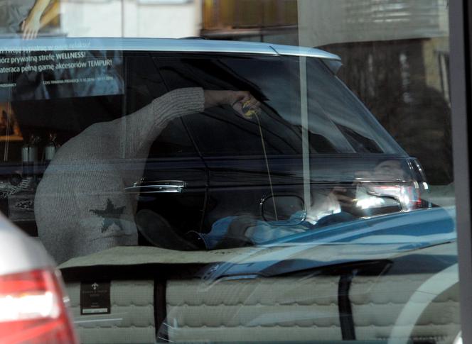 MARCIN DUBIENIECKI SIEDZIAŁ TERAZ LEŻY