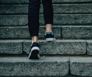 Zadyszka na schodach? To może być pierwszy sygnał niewydolności serca