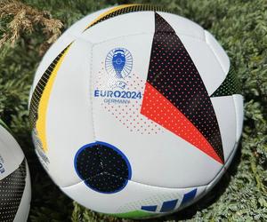 Luteranie w Szczyrku zbierają piłki z okazji EURO 2024 