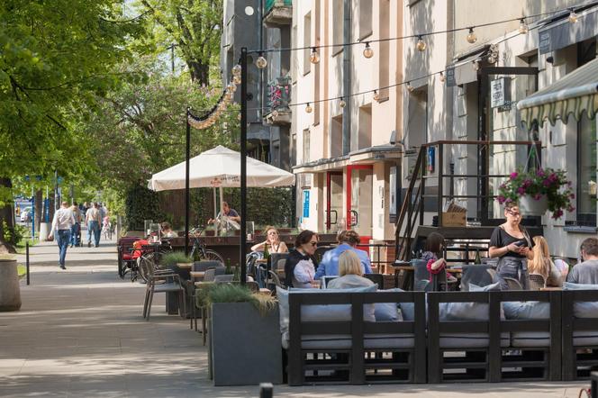 Kawiarnie i restauracje przy ulicy Francuskiej