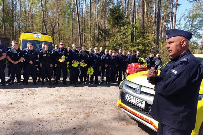 Policjanci uczą się poszukiwań osób zaginionych